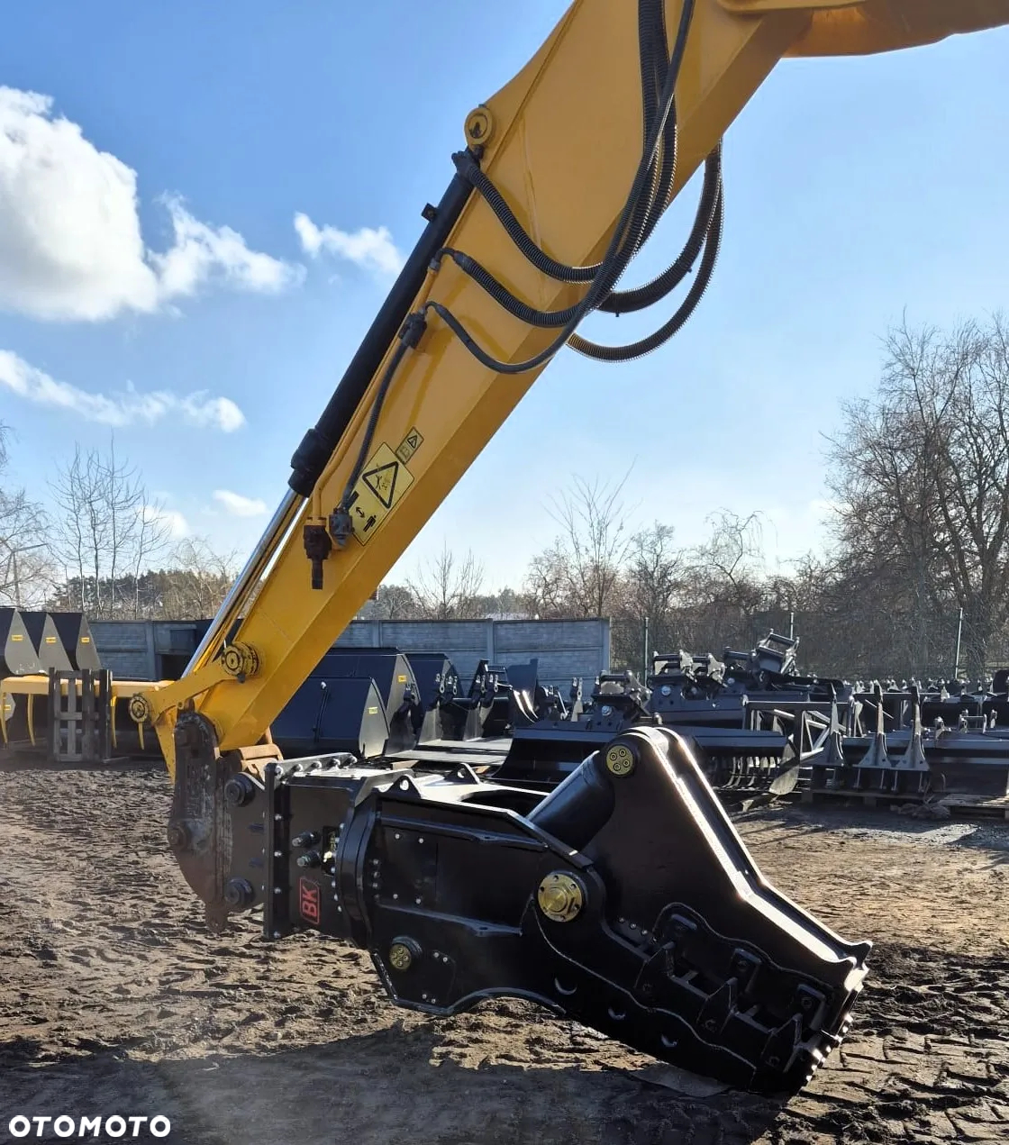 Szczęka krusząca BK190 do koparek od 10-15t JCB ,CAT, CASE, NEW HOLLAND, KOMATSU, VOLVO - 10