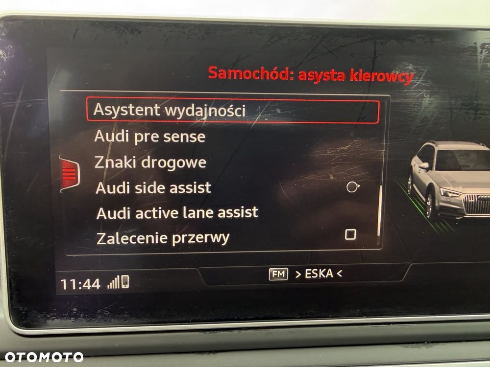 Audi A4 Allroad - 31