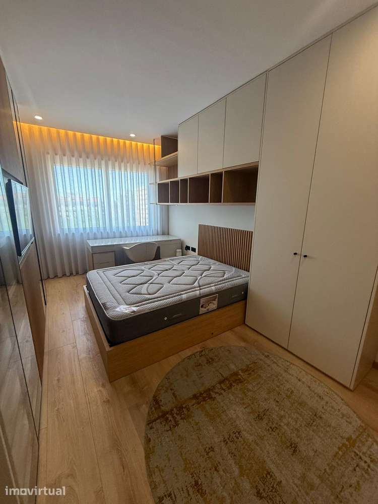 Apartamento T2 Mobilado em Soares dos Reis – Zona Central CO - Grande imagem: 5/7