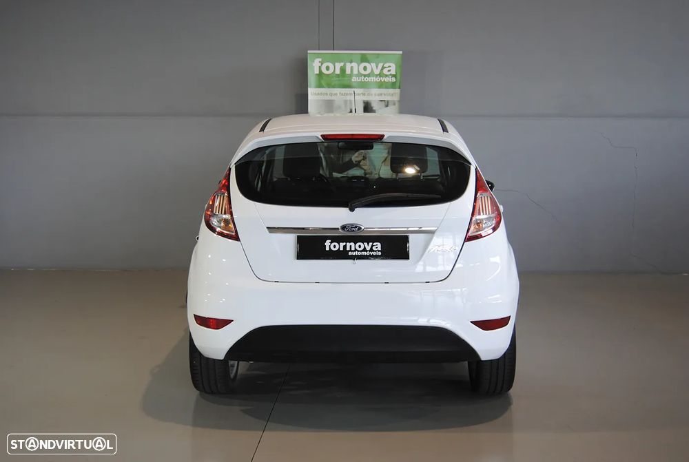 Ford Fiesta 1.5 TDCi Titanium - 8