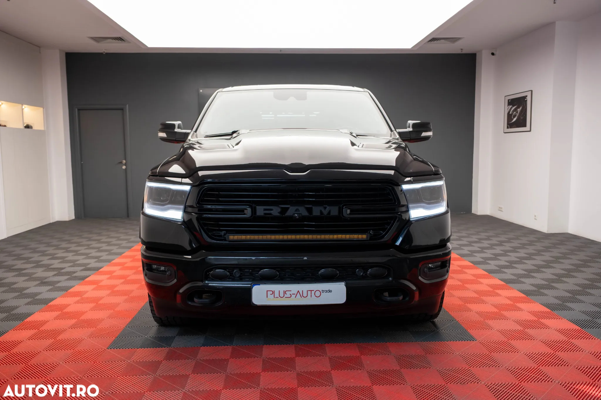 Dodge RAM - 2