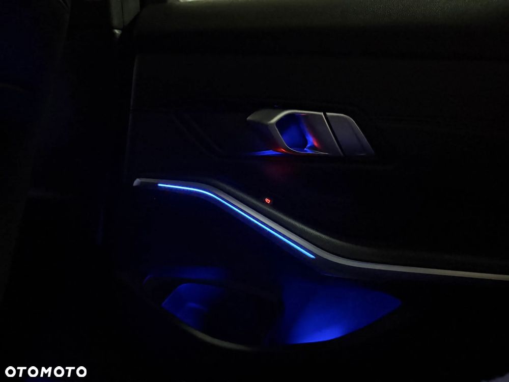 BMW Seria 3 - 40