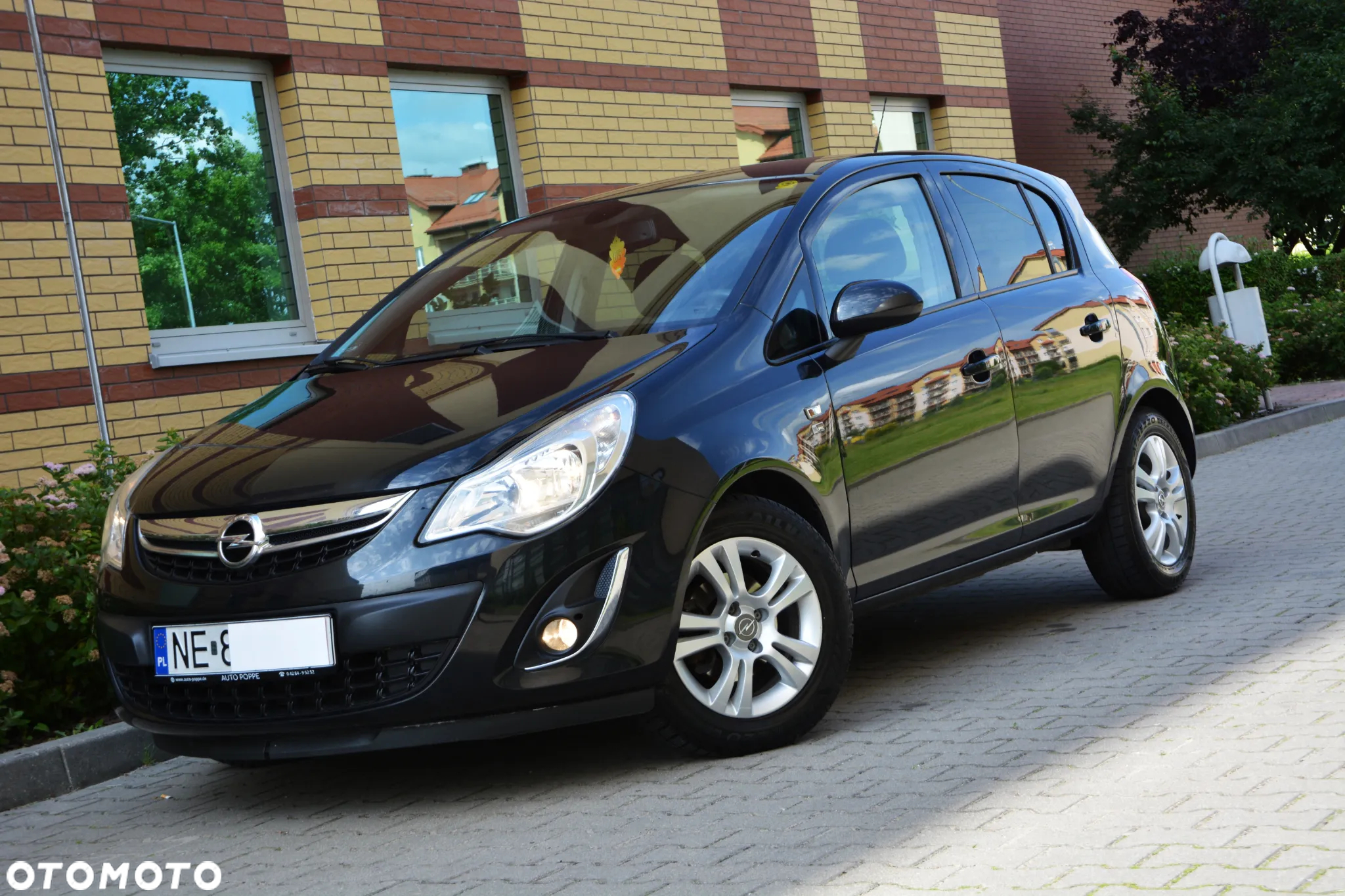 Opel Corsa 1.2 16V EcoFLEX 150 Jahre - 2