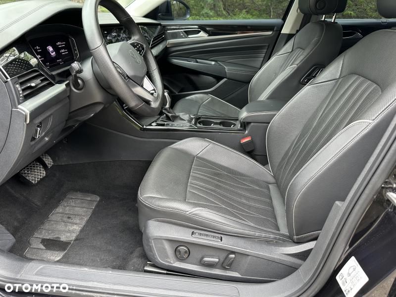 Volkswagen Passat - 6