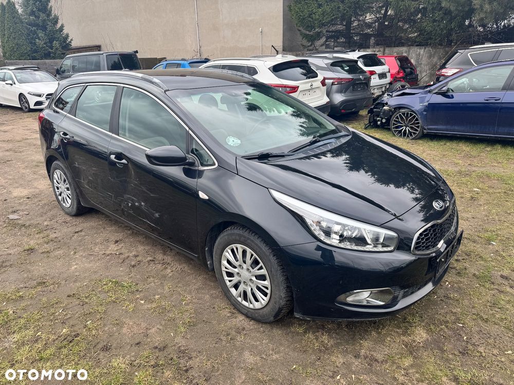 Kia Ceed 1.4 CVVT ISG Dream Team Edition - 5