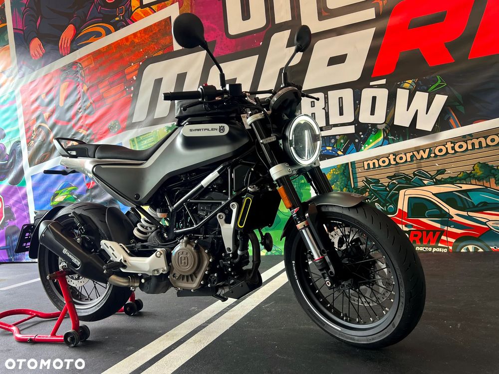 Husqvarna Svartpilen - 2