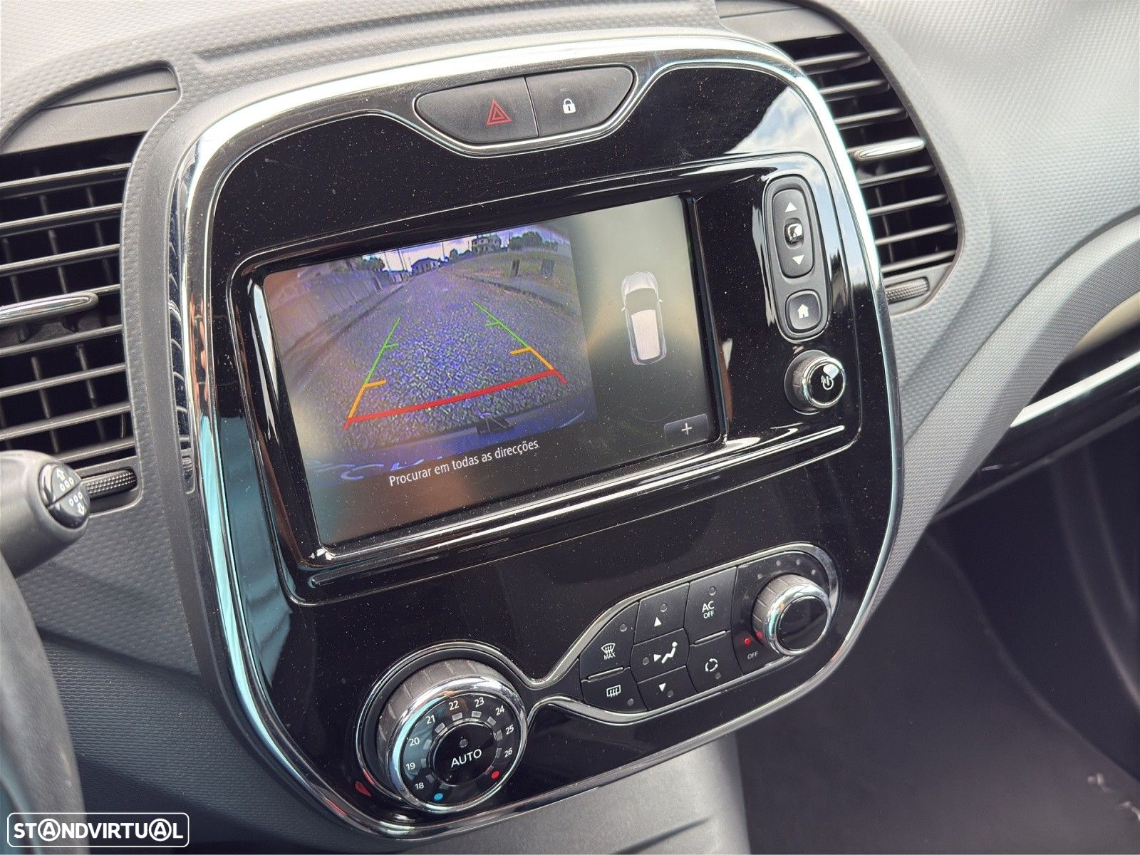 Renault Captur 1.5 dCi Exclusive - 10