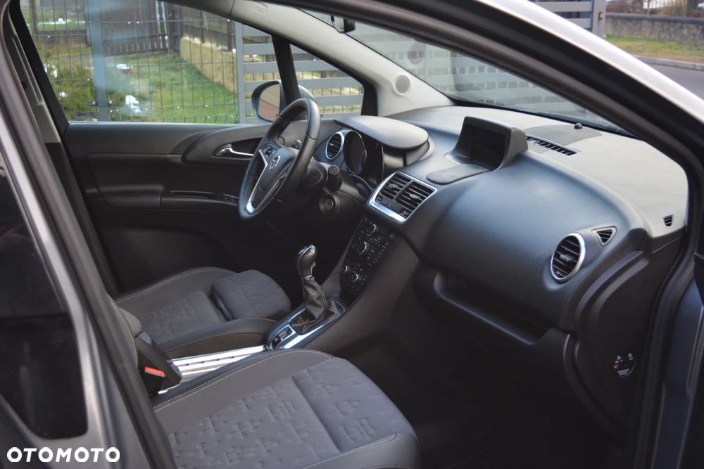 Opel Meriva 1.4 T Cosmo - 11