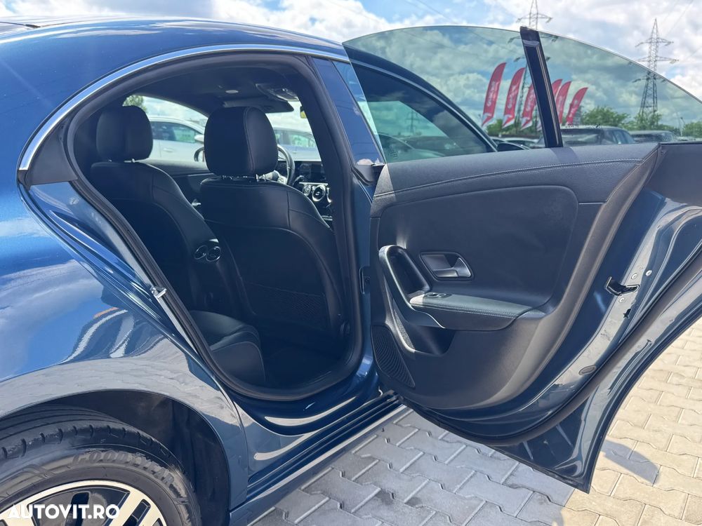 Mercedes-Benz CLA 250 e 8G-DCT Progressive - 24