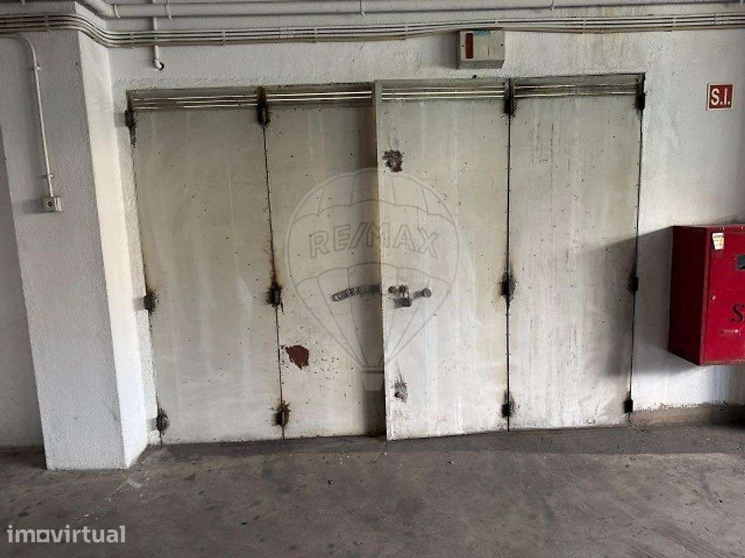 Garagem  para arrendamento - Grande imagem: 4/8