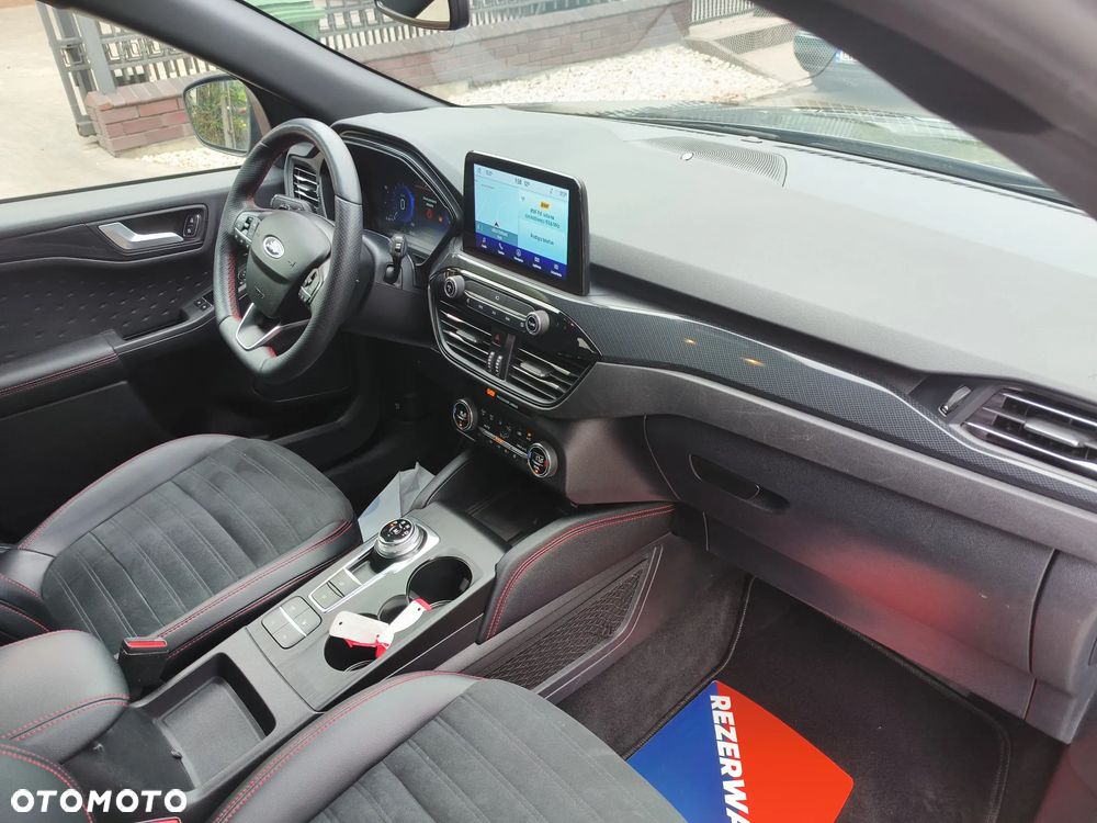 Ford Kuga 2.0 EcoBlue 4x4 ST-LINE X - 20