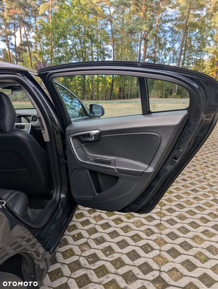 Volvo S60 - 30