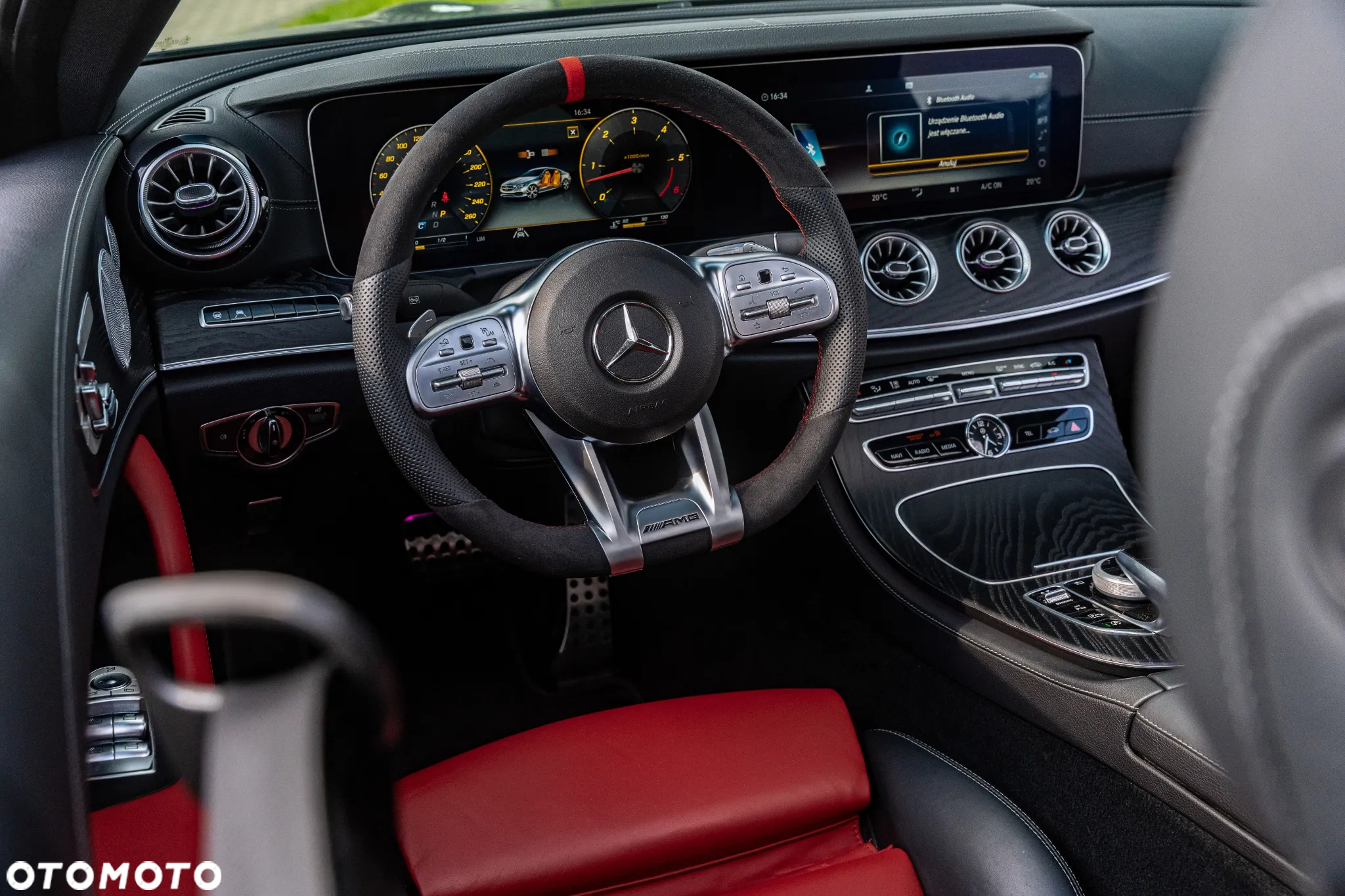 Mercedes-Benz Klasa E 400 d 4Matic Coupe 9G-TRONIC AMG Line - 17