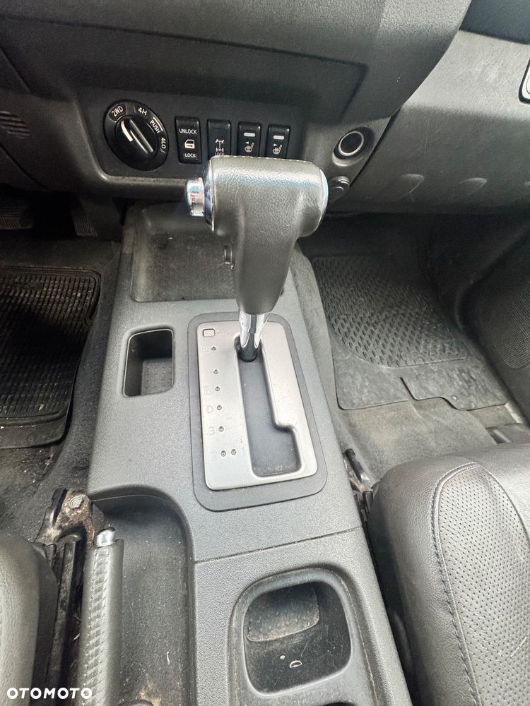 Nissan Navara DPF Autm Premium - 16