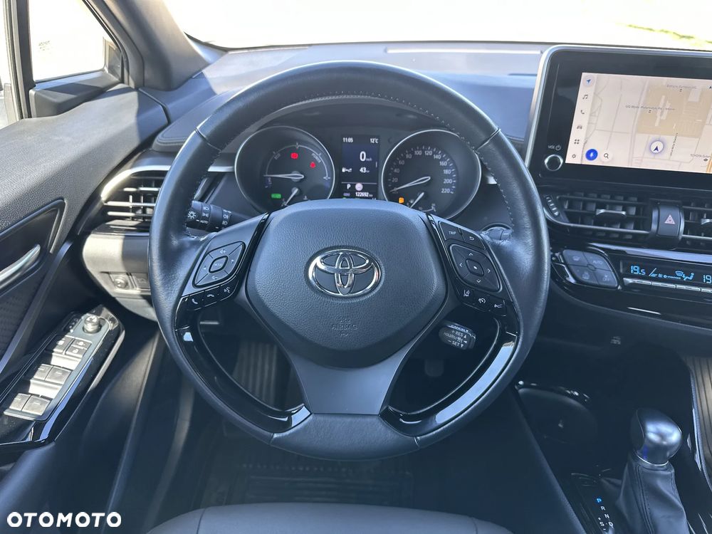 Toyota C-HR - 28