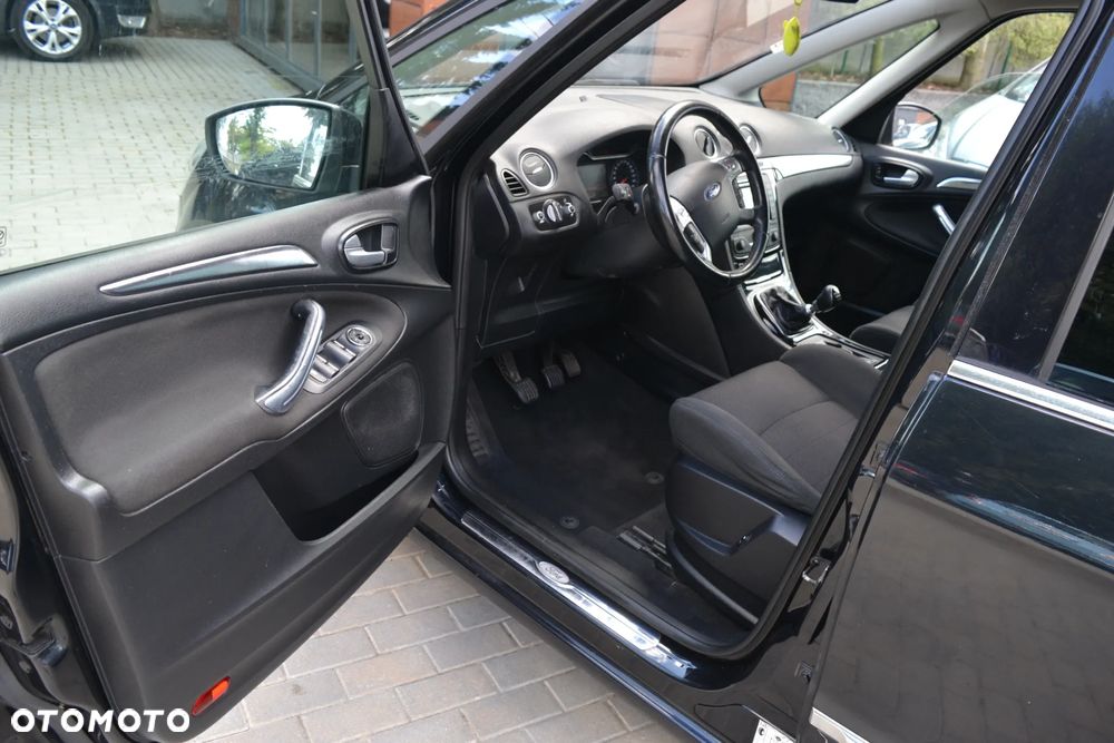 Ford Galaxy 2.0 TDCi Titanium - 9