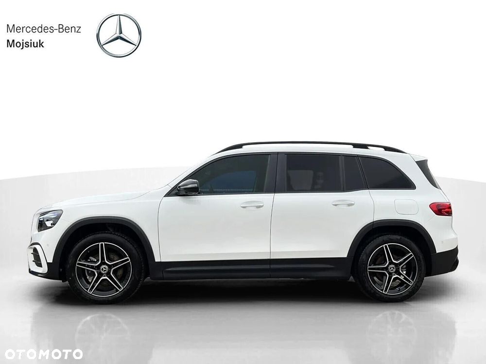 Mercedes-Benz GLB - 4