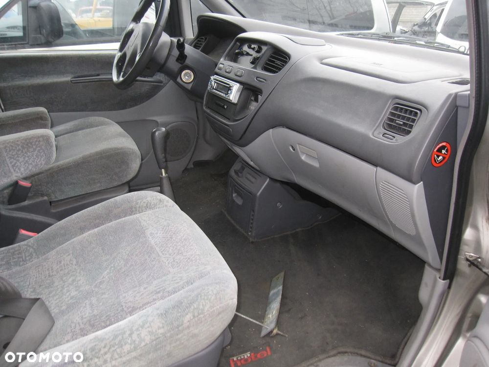 Mitsubishi L400 Delica space gear przekładka z Anglika deska kokpit przekładnia klima - 1