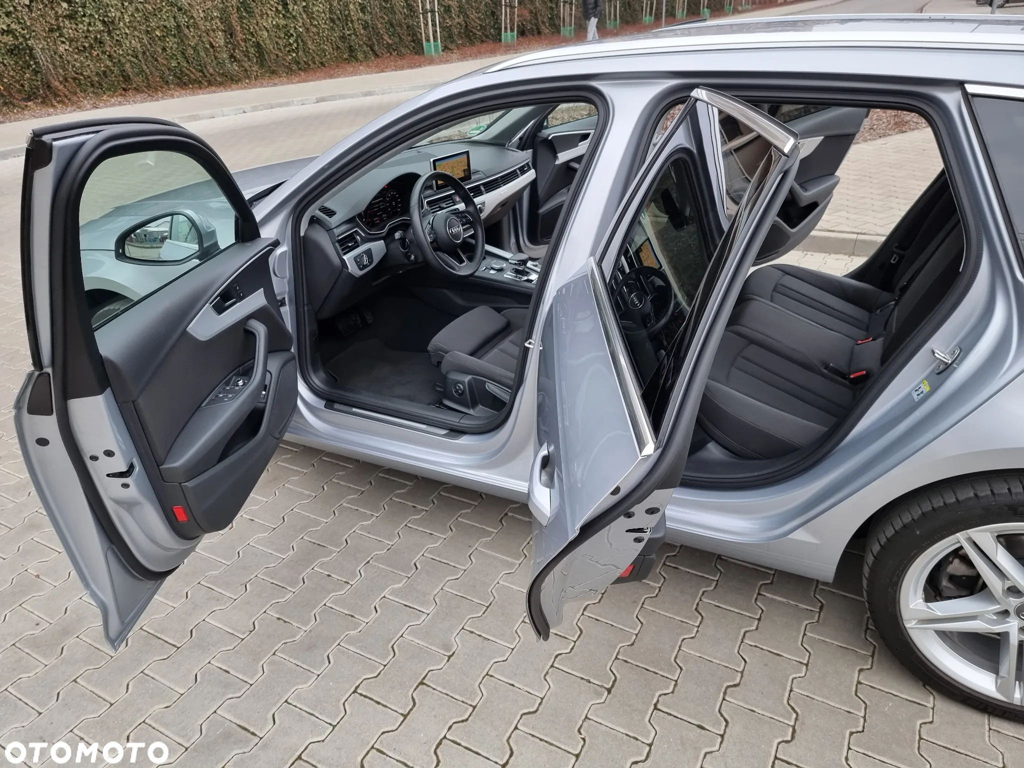 Audi A4 Avant 3.0 TDI quattro S tronic - 24
