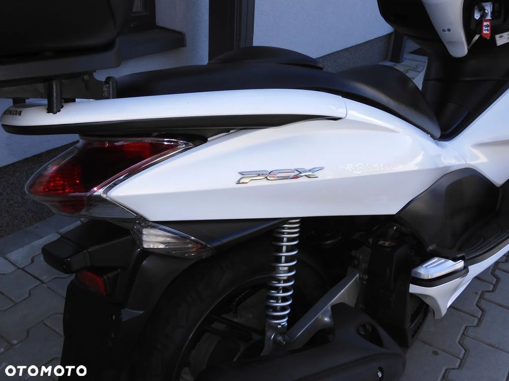 Honda PCX - 9