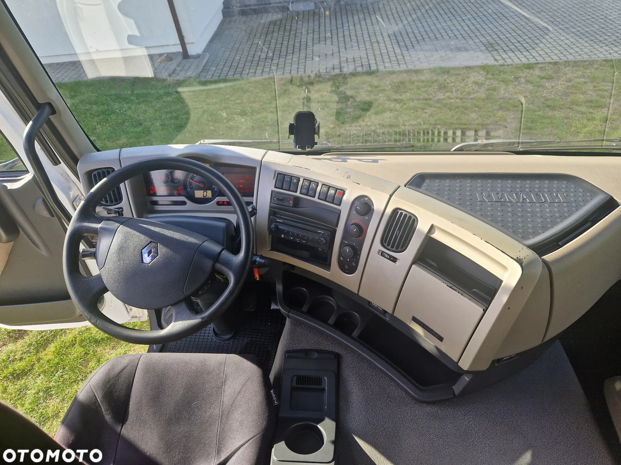 Renault Premium 380 - 5