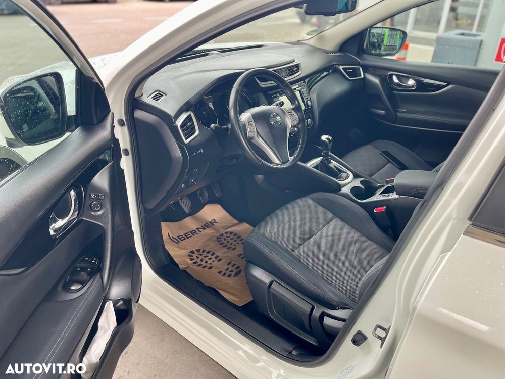 Nissan Qashqai 1.5 DCI TEKNA - 18