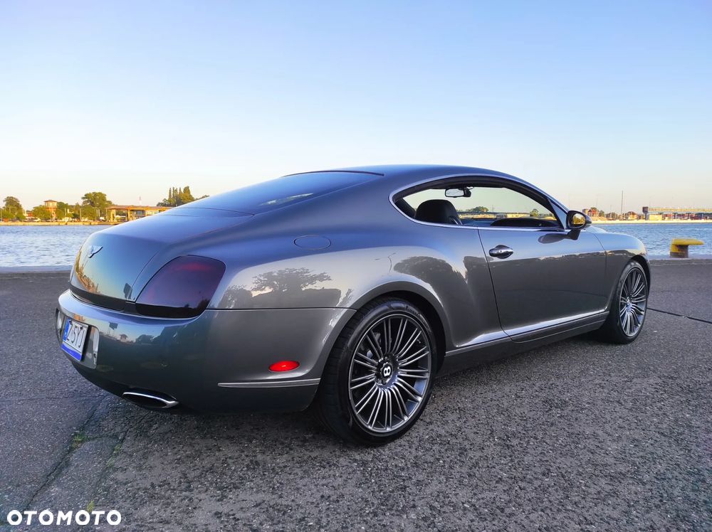 Bentley Continental GT - 8