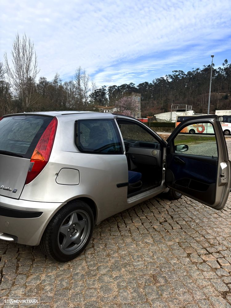 Fiat Punto 1.9 JTD HLX - 1