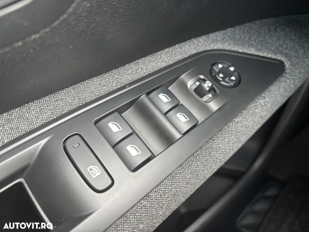 Peugeot 5008 BlueHDI 130 EAT8 Active Business-Paket - 20