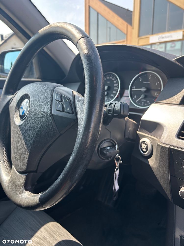 BMW Seria 5 520d - 20