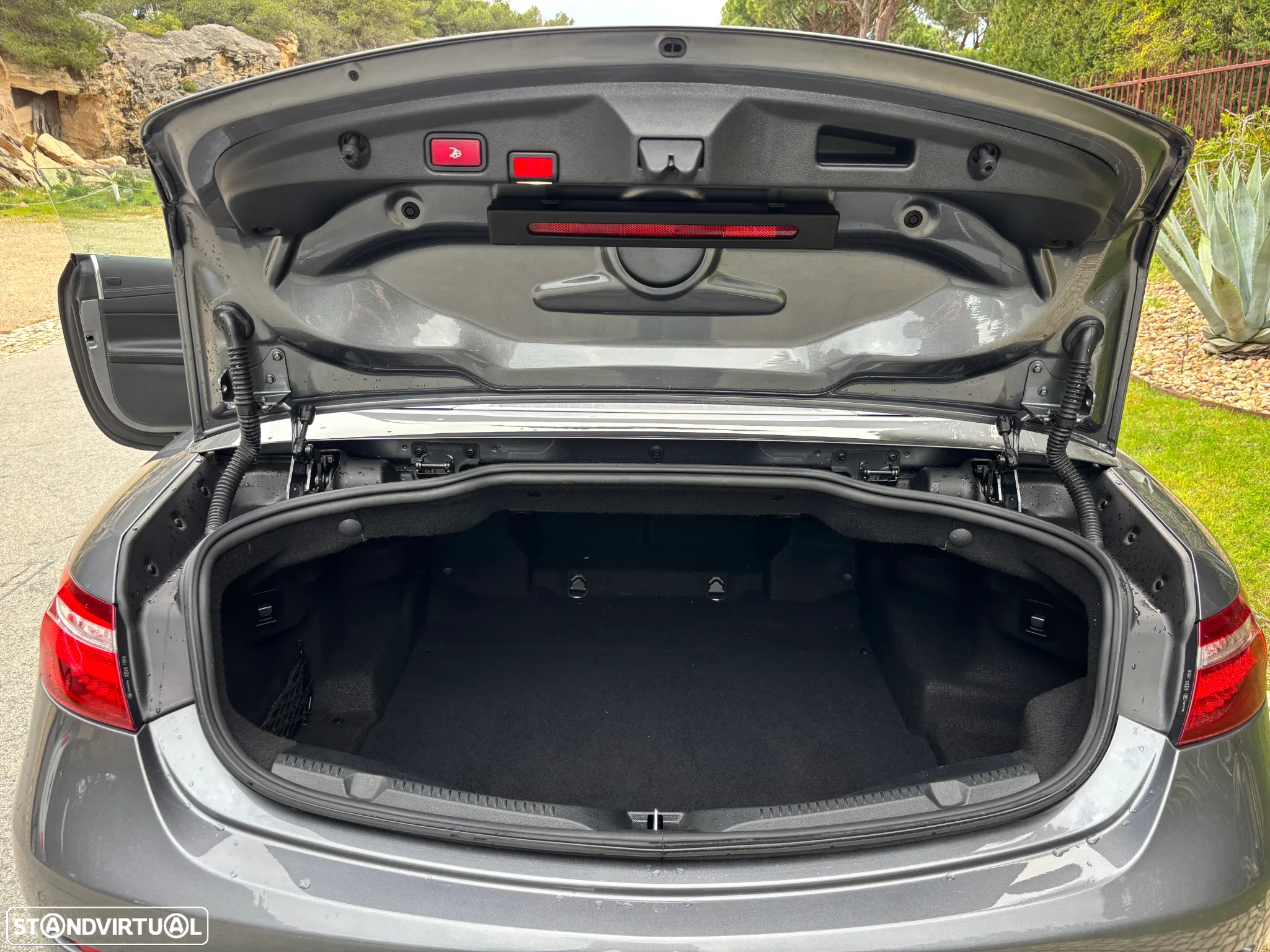 Mercedes-Benz E 220 d Aut. - 28