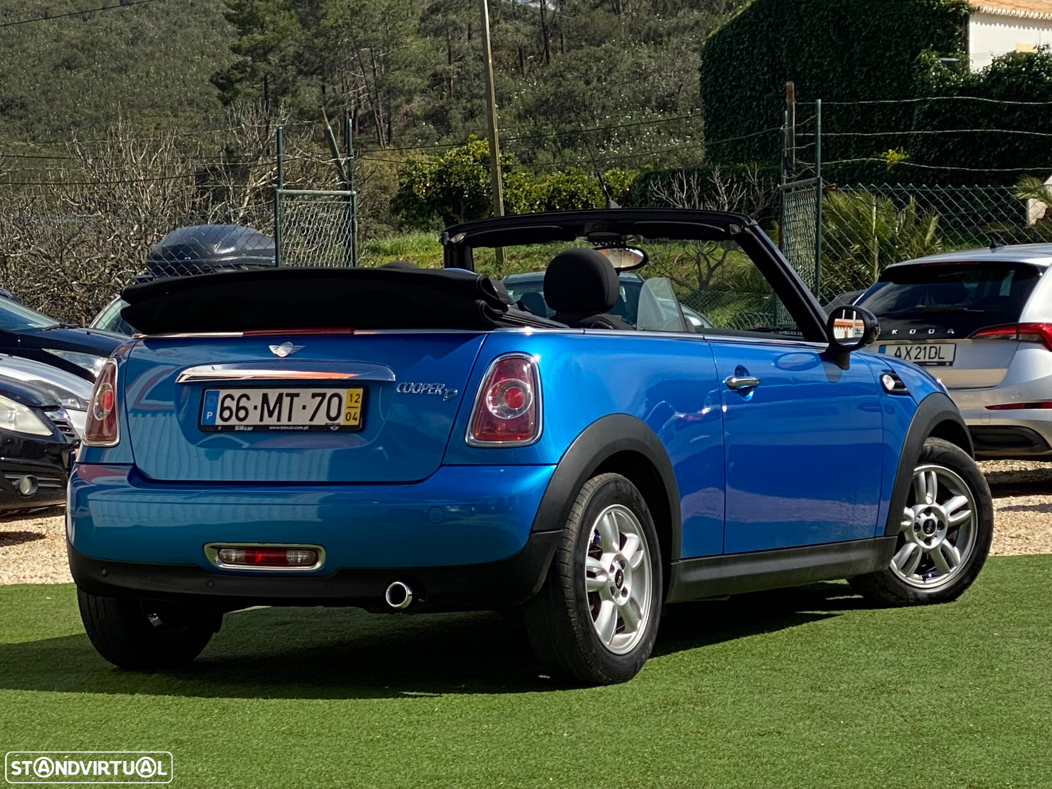 MINI Cabrio Cooper D - 3