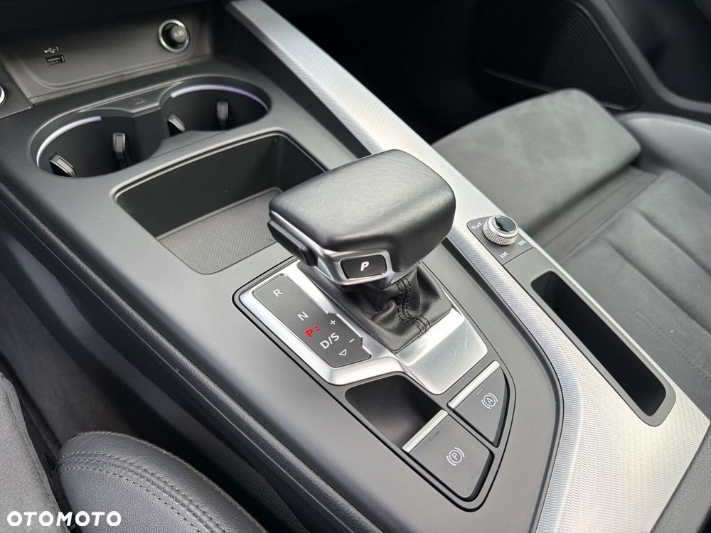 Audi A4 Limousine 35 TDI mHEV S Line S tronic - 27