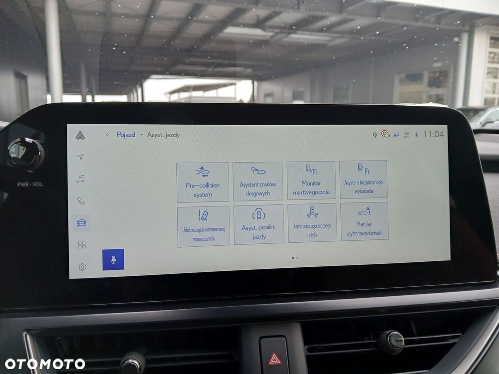 Lexus UX 300h F Sport Design - 23