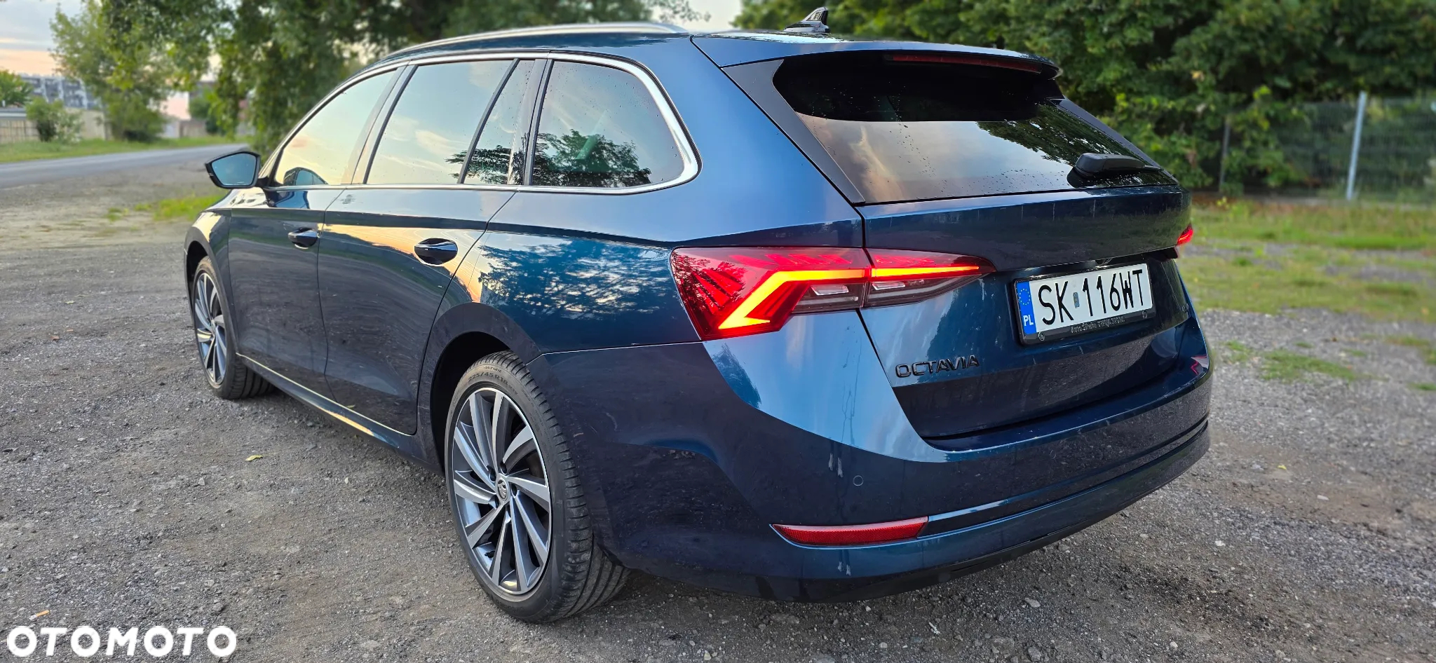 Skoda Octavia 2.0 TSI 4x4 Style DSG - 4