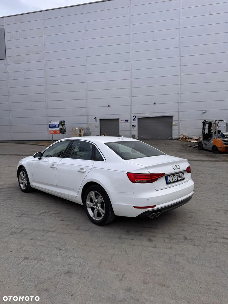 Audi A4 Limousine 2.0 TDI Design S tronic - 5