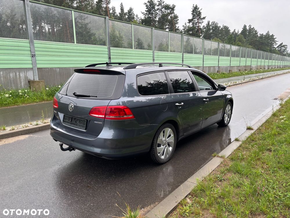 Volkswagen Passat - 5
