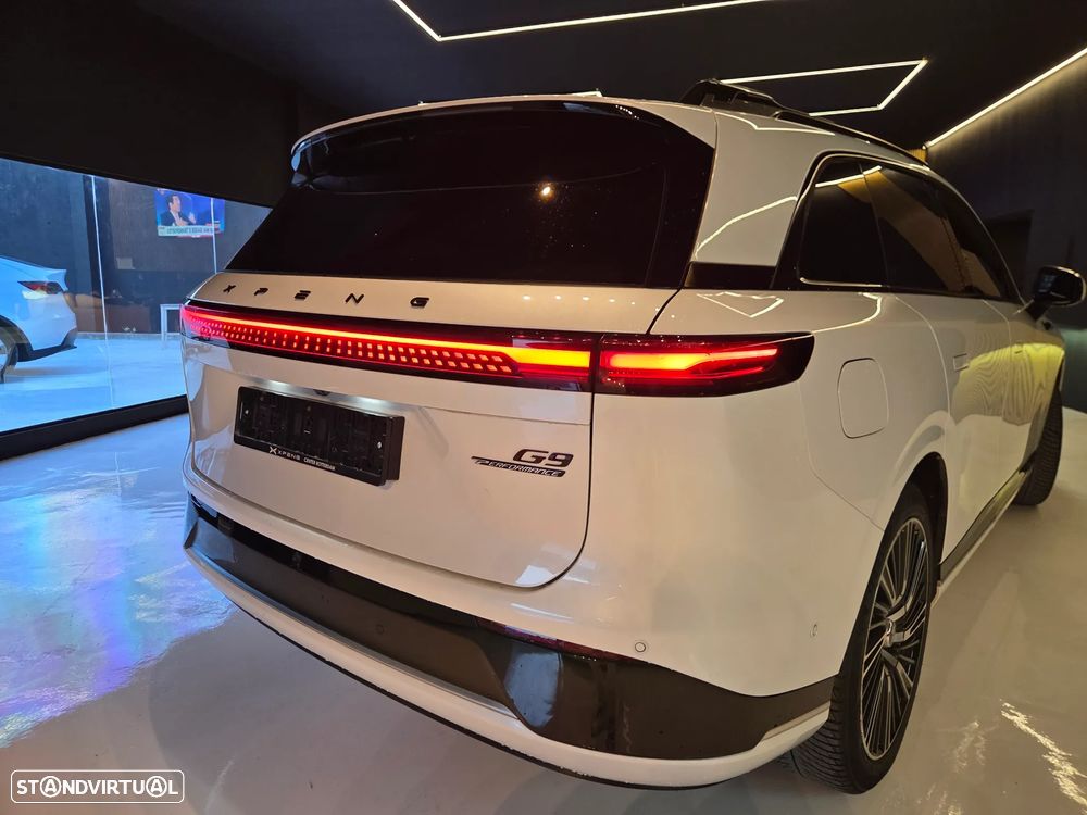 Xpeng G9 98 kWh AWD Performance + Pack Premium - 16