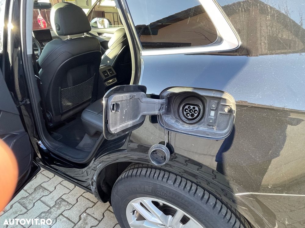 Audi Q5 50 TFSI e quattro S tronic - 8