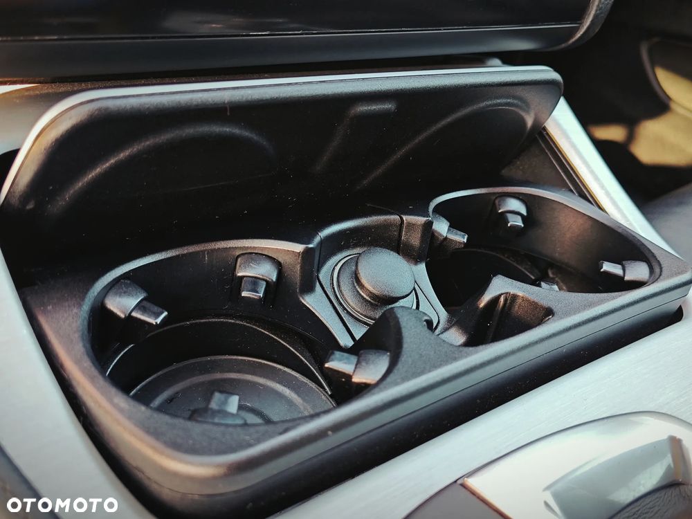 BMW Seria 5 525d - 21