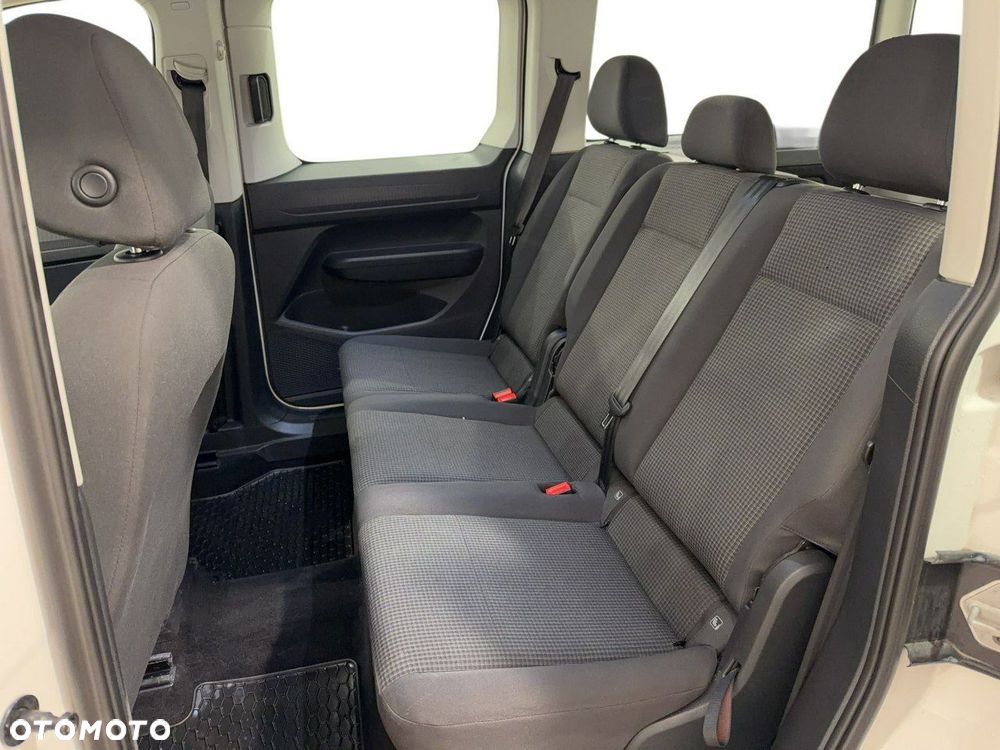 Volkswagen Caddy - 10