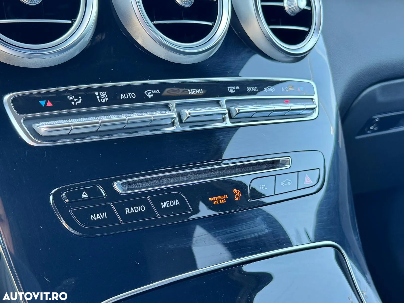 Mercedes-Benz GLC 250 d 4MATIC - 38