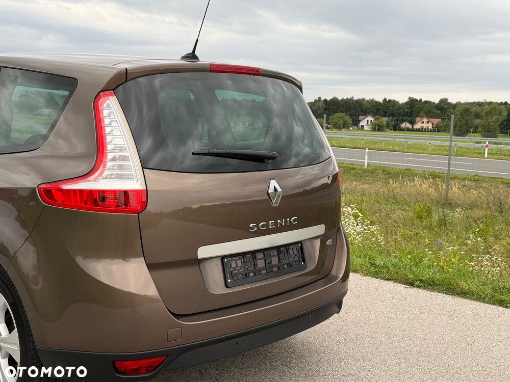 Renault Scenic Gr 1.9 dCi Luxe Expression - 11