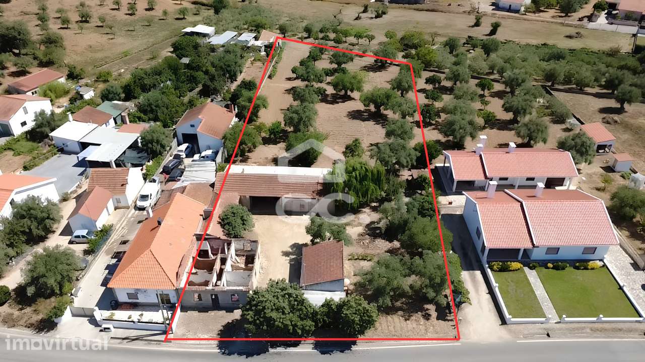 Terreno Urbano e Rústico com 2.815 m² em Casal d’Aires, Torres Novas