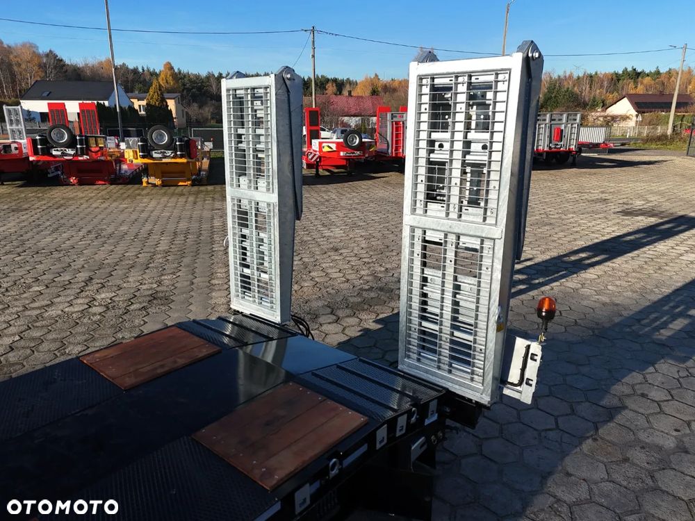 Inny 3 OSIOWA NISKOPODWOZIOWA SAF - 13