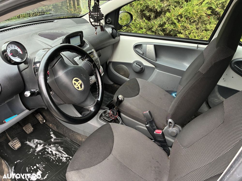 Toyota Aygo 1.0 VVT-I - 7