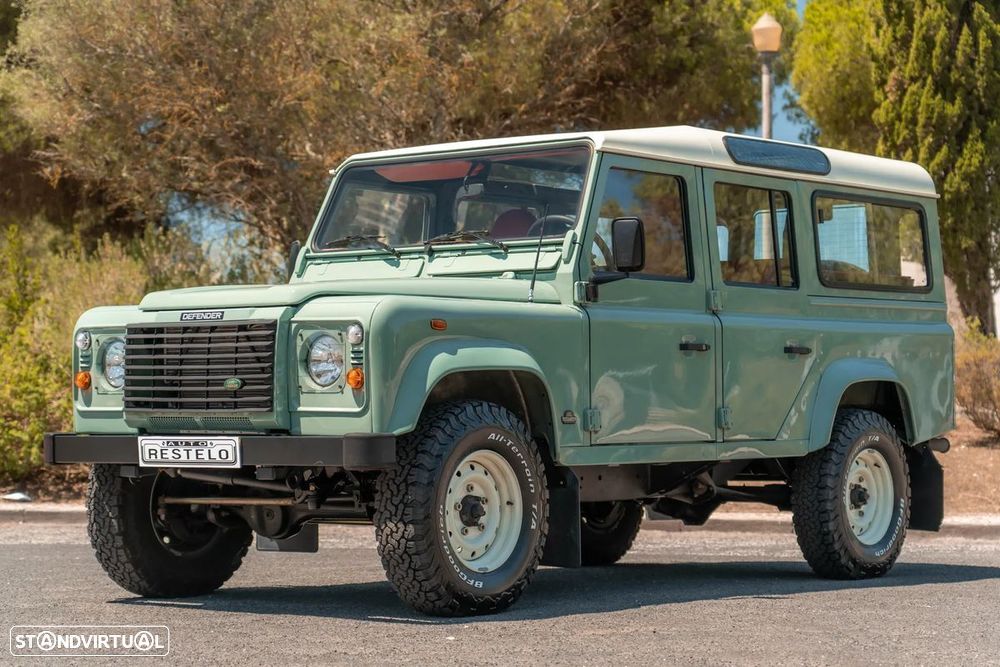 Land Rover Defender 110 SW 2.5 Td5 SE