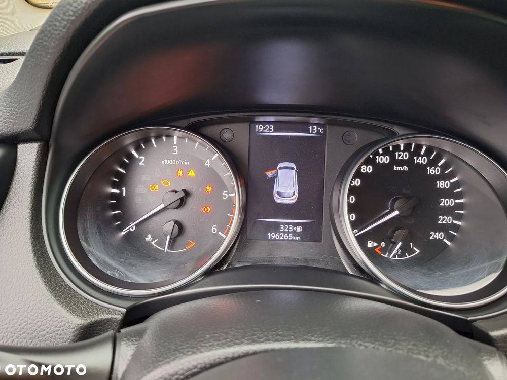 Nissan Qashqai 1.5 dCi Acenta EU6 - 13