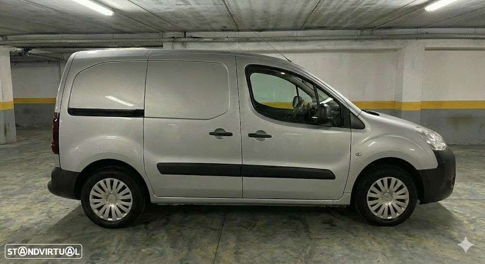 Citroën Berlingo 1.6 HDI 100cv 3 Lug - 4