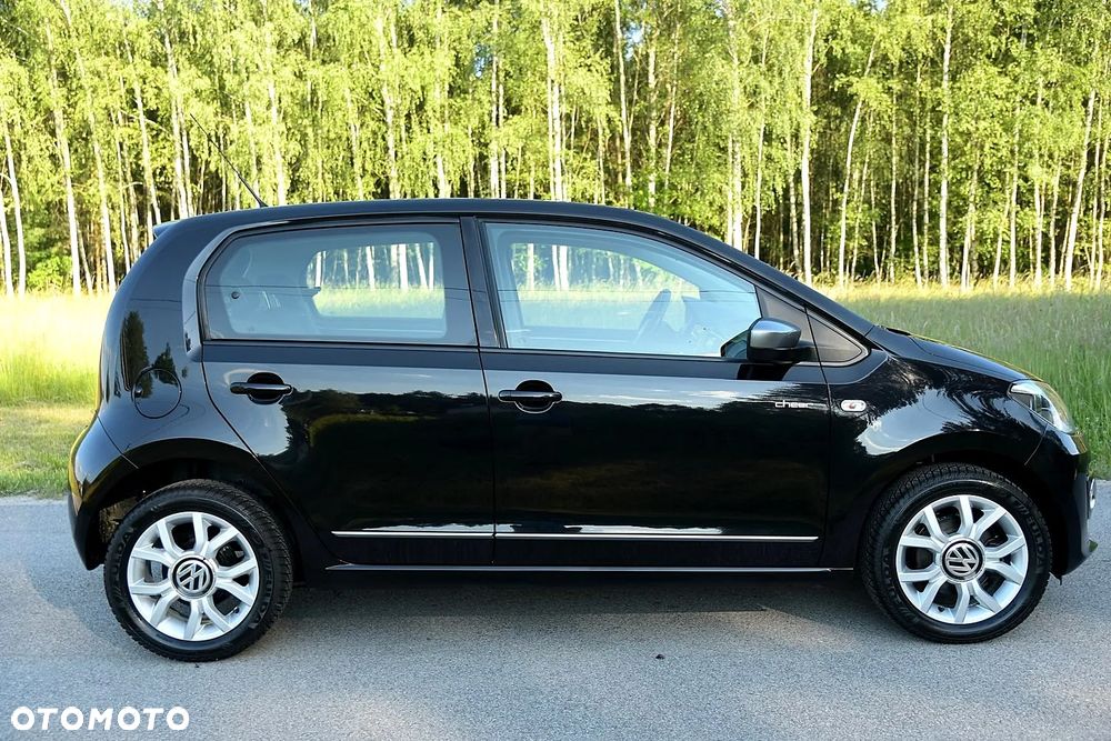 Volkswagen up! - 10